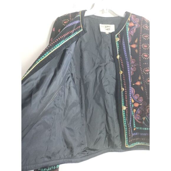 Saxton Hall Women Black w/Multicolor Pattern Gold Button Velvet Jacket size 8 - Picture 8 of 11